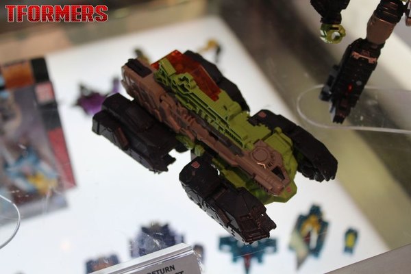 SDCC 2016   Generations Platinum Series And Titans Return Preview Night Display 032 (32 of 157)